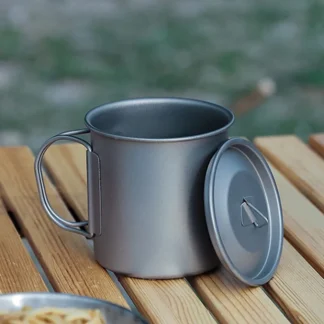 Pure Titanium Camping Mug with Foldable Handle,Antibacterial Preservation,Dust and Bug Proof Lid,Coffee Cup,200/300/450/750ml